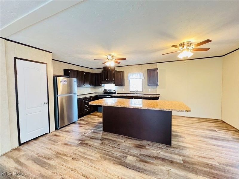 268 Twin Lakes, Elyria, OH 44035 Photo 14