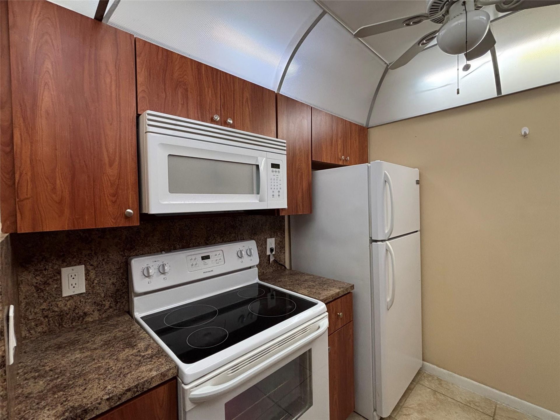 1401 SW 135th Ter, Unit 307H, Pembroke Pines, FL 33027 Photo