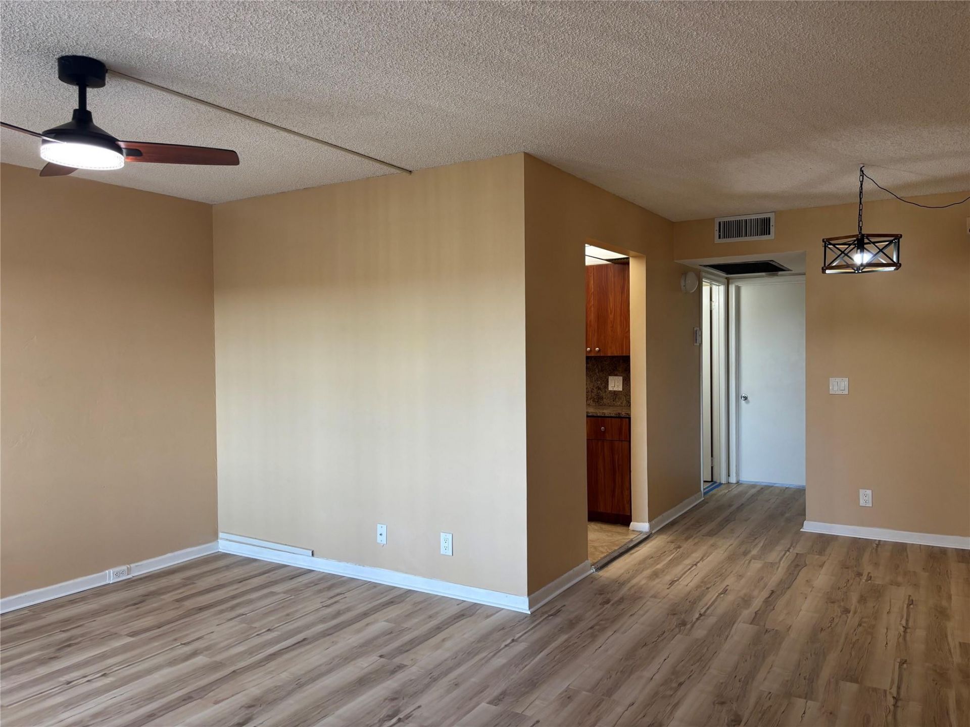 1401 SW 135th Ter, Unit 307H, Pembroke Pines, FL 33027 Photo