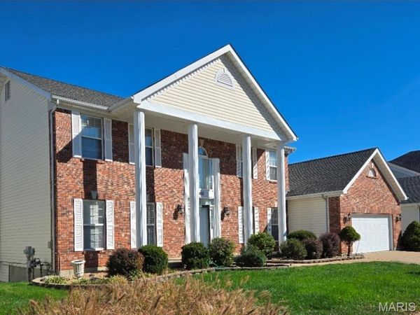 1102 Nooning Tree Drive, Chesterfield, MO 63017