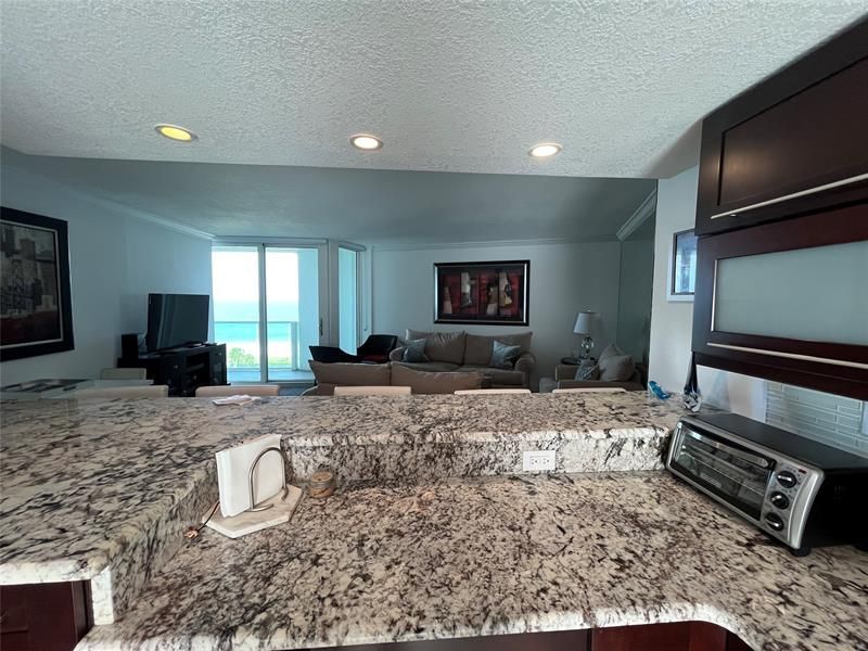 333 NE 21st Avenue, Unit 904, Deerfield Beach, FL 33441 Photo