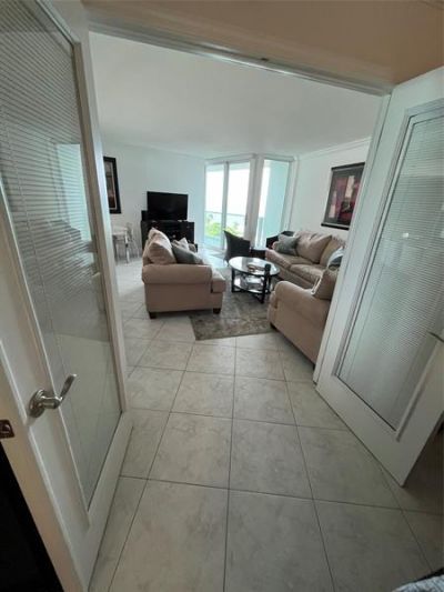 333 NE 21st Avenue, Unit 904, Deerfield Beach, FL 33441 Photo