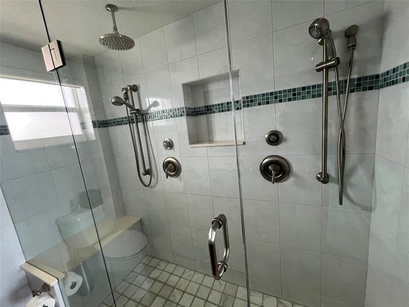 333 NE 21st Avenue, Unit 904, Deerfield Beach, FL 33441 Photo