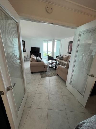 333 NE 21st Avenue, Unit 904, Deerfield Beach, FL 33441 Photo