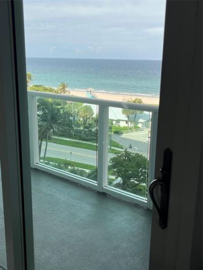 333 NE 21st Avenue, Unit 904, Deerfield Beach, FL 33441 Photo