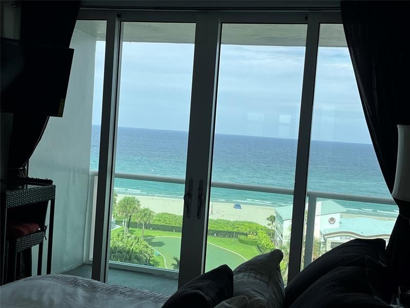 333 NE 21st Avenue, Unit 904, Deerfield Beach, FL 33441 Photo