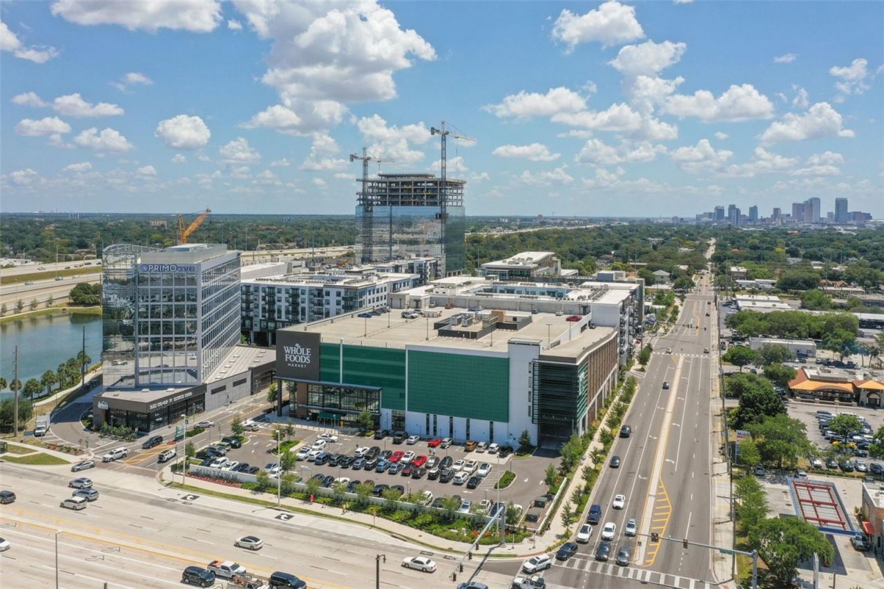 3017 W Spruce Street, Tampa, FL 33607 Photo