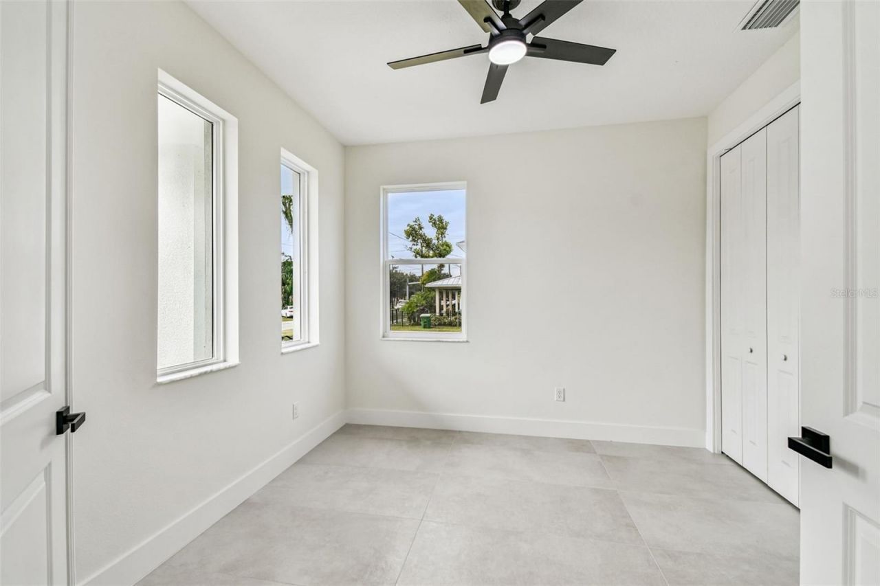 3017 W Spruce Street, Tampa, FL 33607 Photo