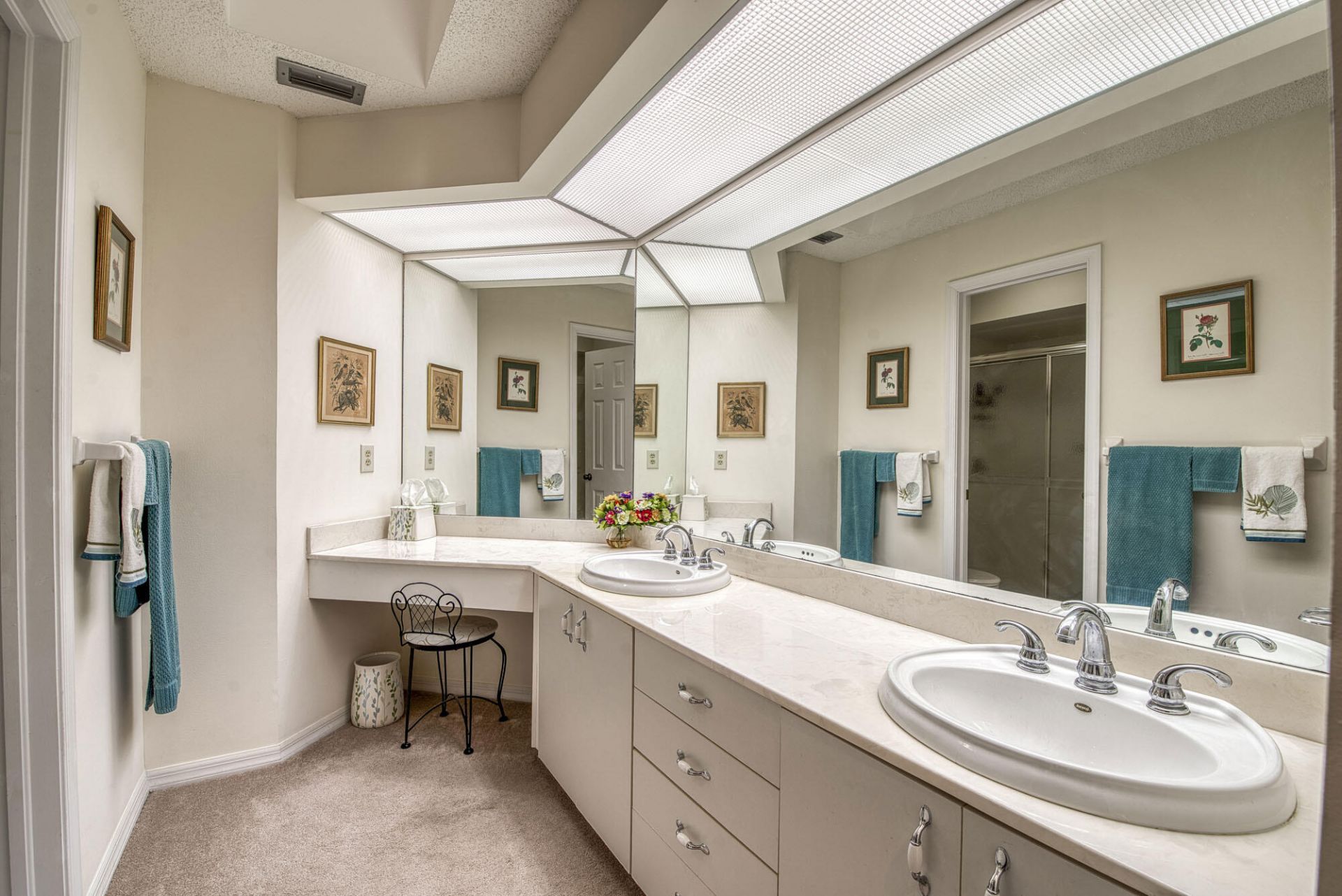 6275 SE Charleston Place, Unit 203, Hobe Sound, FL 33455 Photo