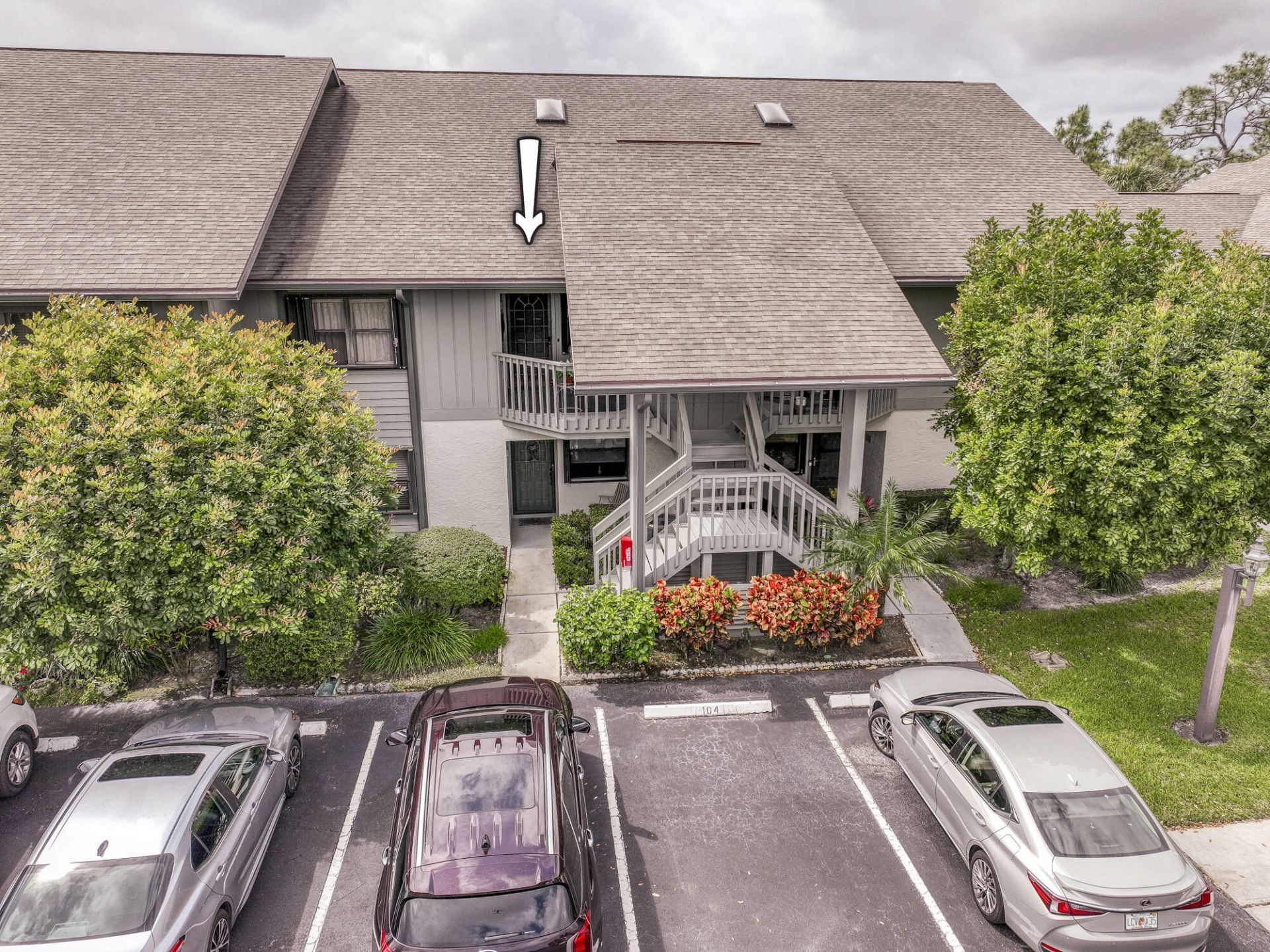 6275 SE Charleston Place, Unit 203, Hobe Sound, FL 33455 Photo