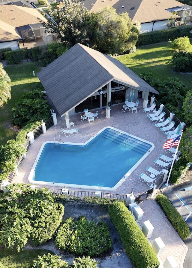 6275 SE Charleston Place, Unit 203, Hobe Sound, FL 33455 Photo