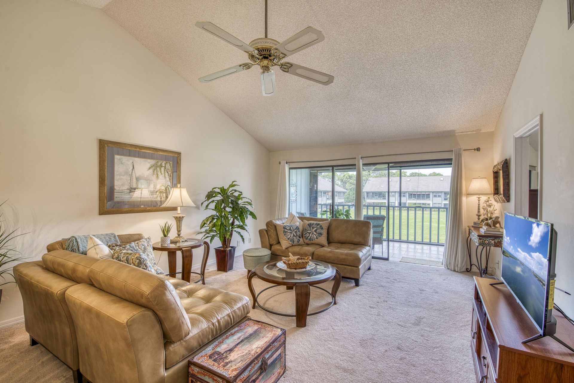 6275 SE Charleston Place, Unit 203, Hobe Sound, FL 33455 Photo