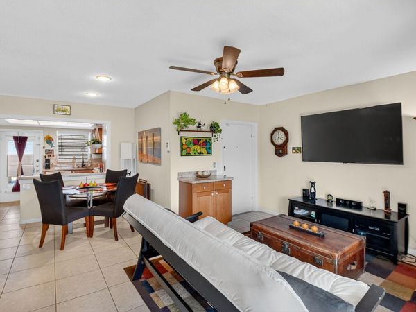 312 NE 17th Avenue, Unit 203, Boynton Beach, FL 33435