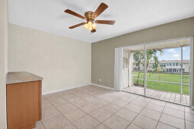 312 NE 17th Avenue, Unit 203, Boynton Beach, FL 33435 Photo