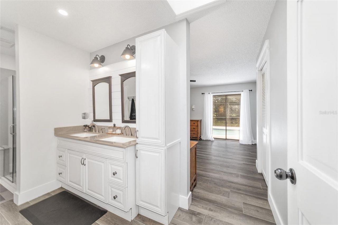 12943 County Road 245e, Oxford, FL 34484 Photo