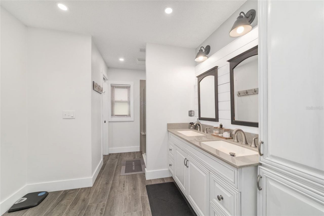 12943 County Road 245e, Oxford, FL 34484 Photo