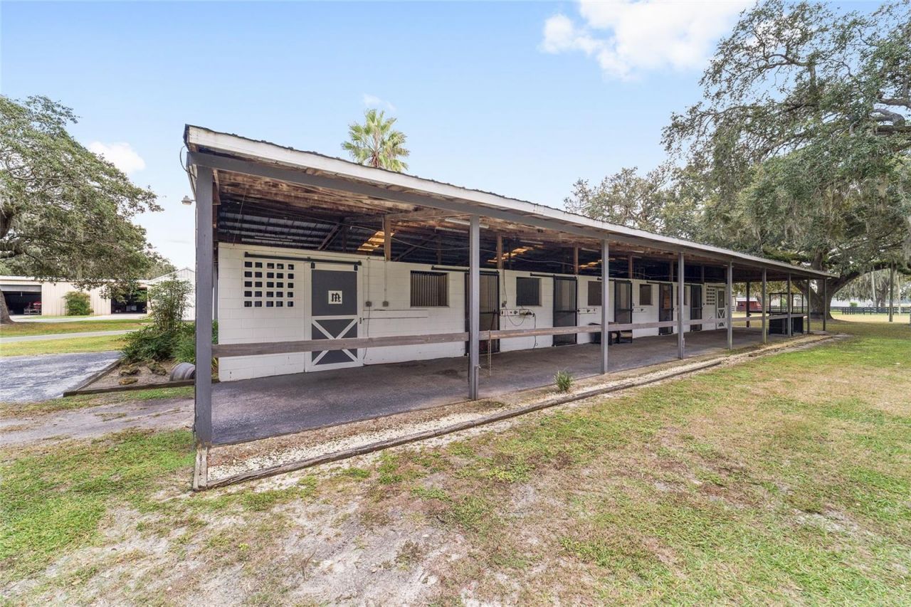 12943 County Road 245e, Oxford, FL 34484 Photo