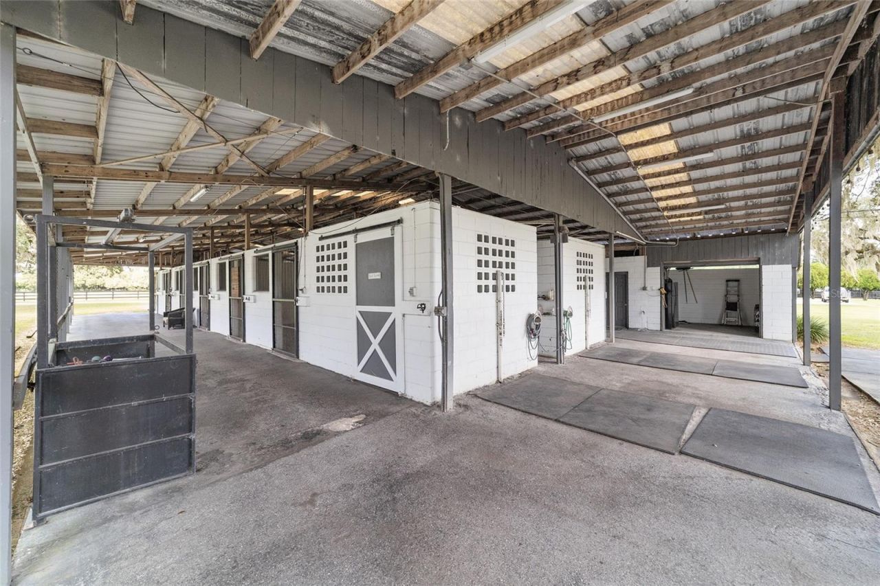 12943 County Road 245e, Oxford, FL 34484 Photo