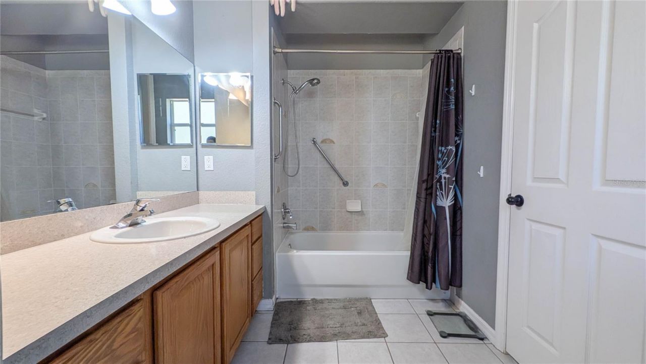 16475 Kids Ave, Weeki Wachee, FL 34614 Photo