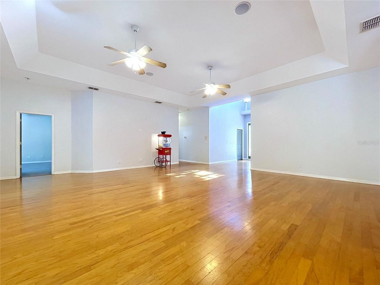 16475 Kids Ave, Weeki Wachee, FL 34614 Photo