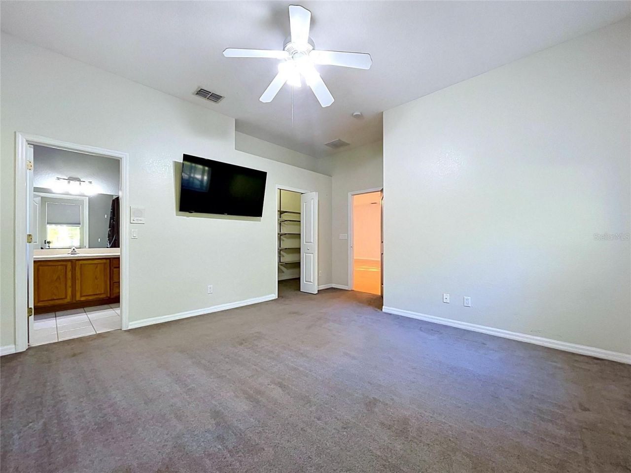 16475 Kids Ave, Weeki Wachee, FL 34614 Photo