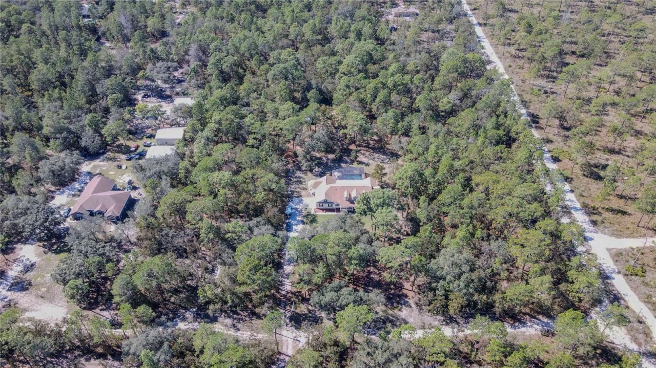 16475 Kids Ave, Weeki Wachee, FL 34614 Photo