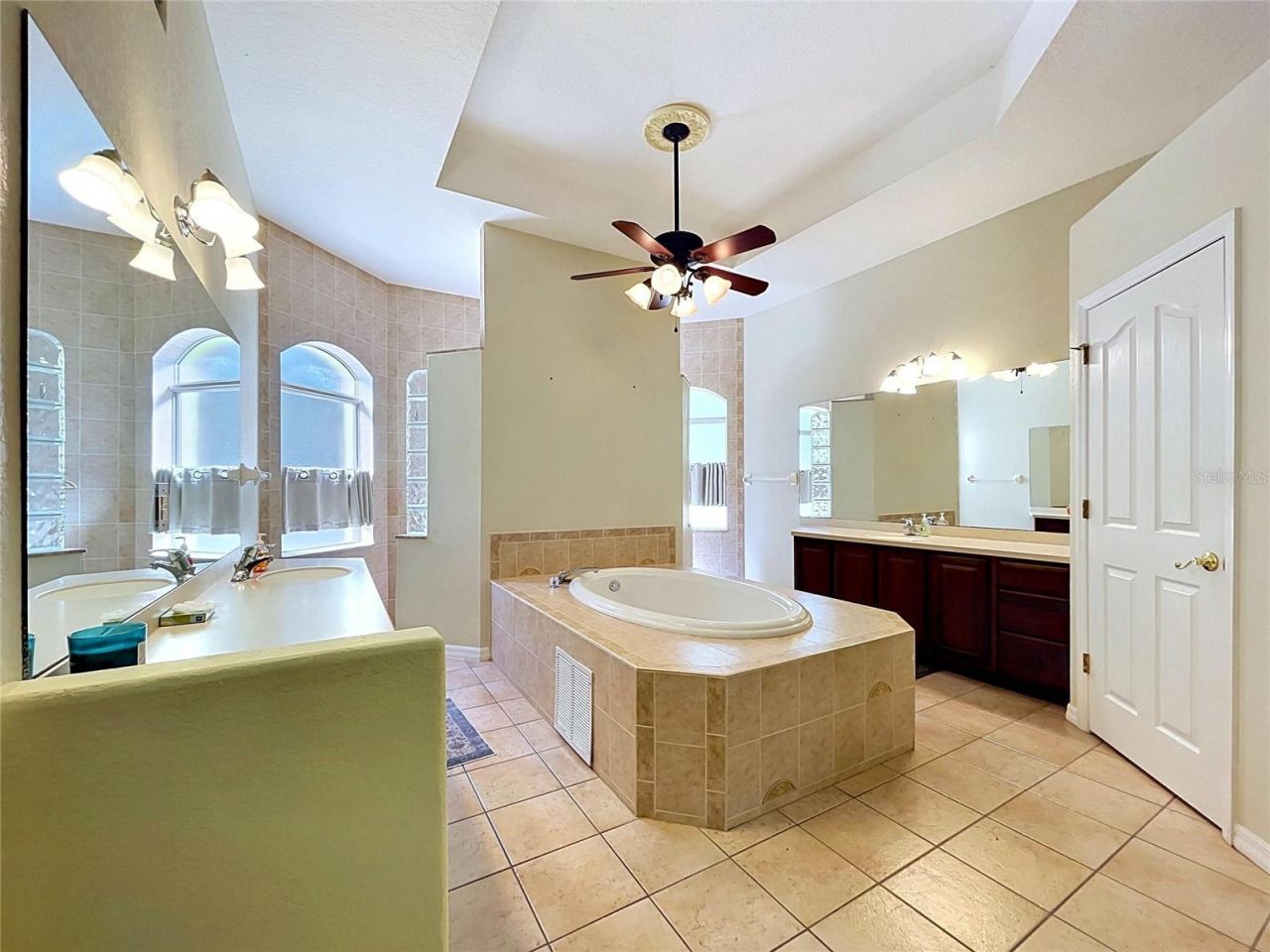 16475 Kids Ave, Weeki Wachee, FL 34614 Photo