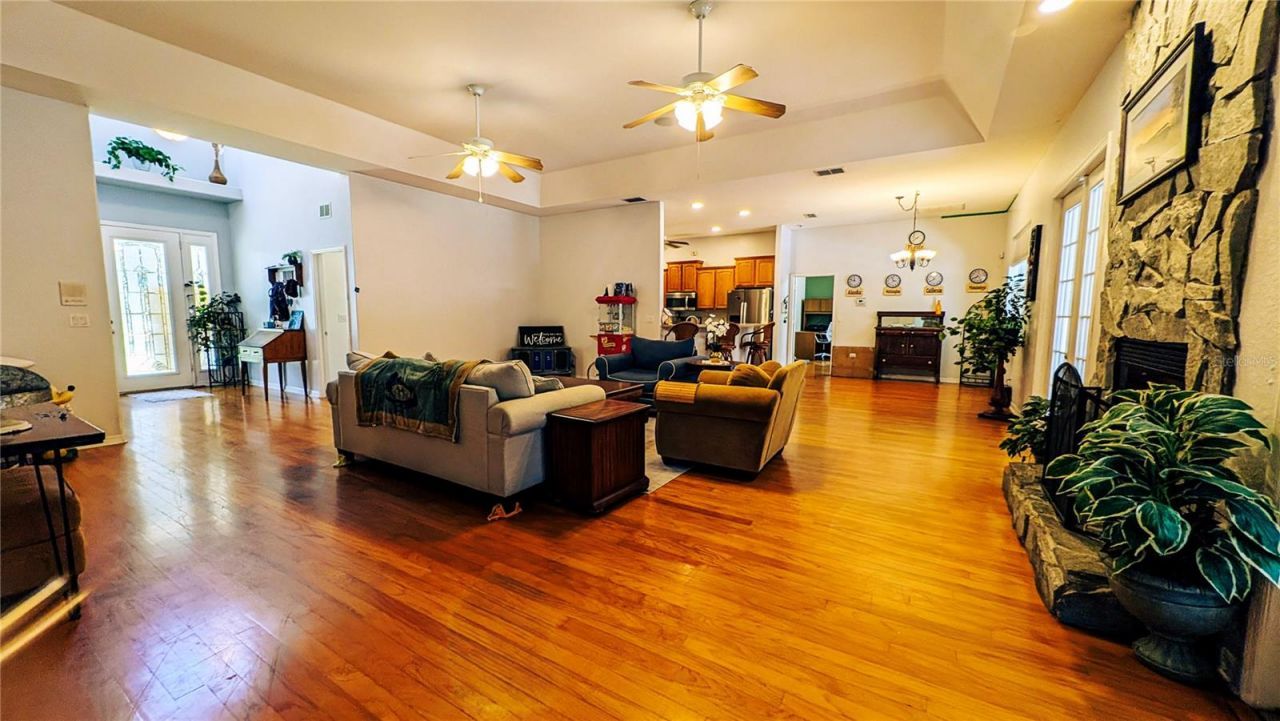 16475 Kids Ave, Weeki Wachee, FL 34614 Photo