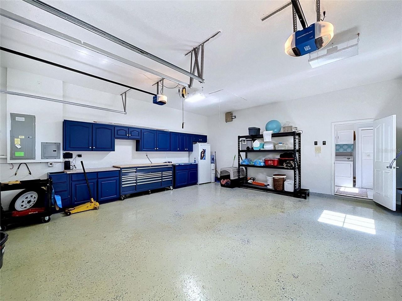16475 Kids Ave, Weeki Wachee, FL 34614 Photo