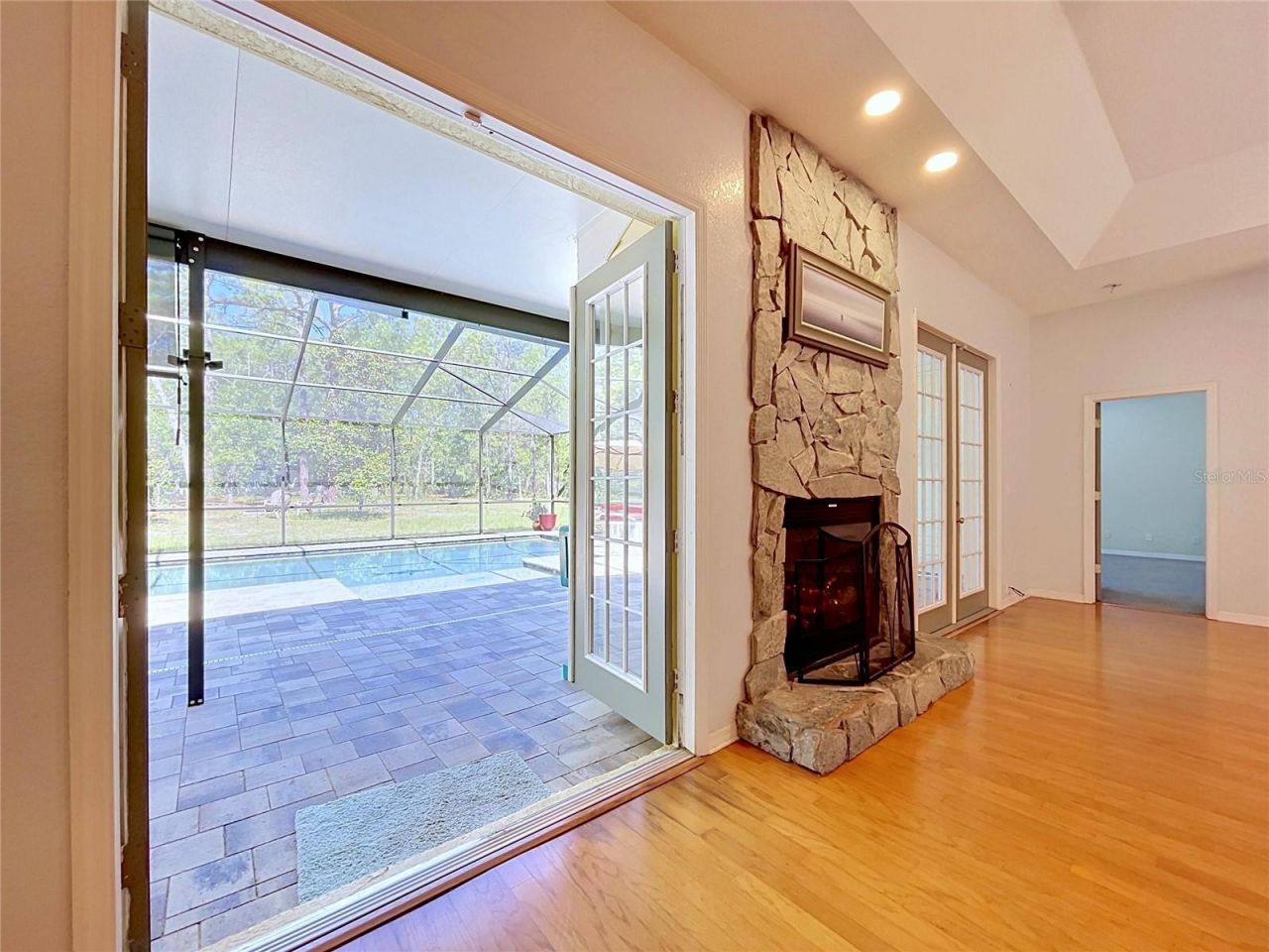 16475 Kids Ave, Weeki Wachee, FL 34614 Photo