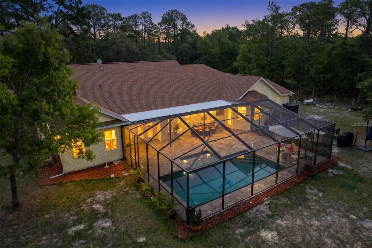 16475 Kids Ave, Weeki Wachee, FL 34614 Photo