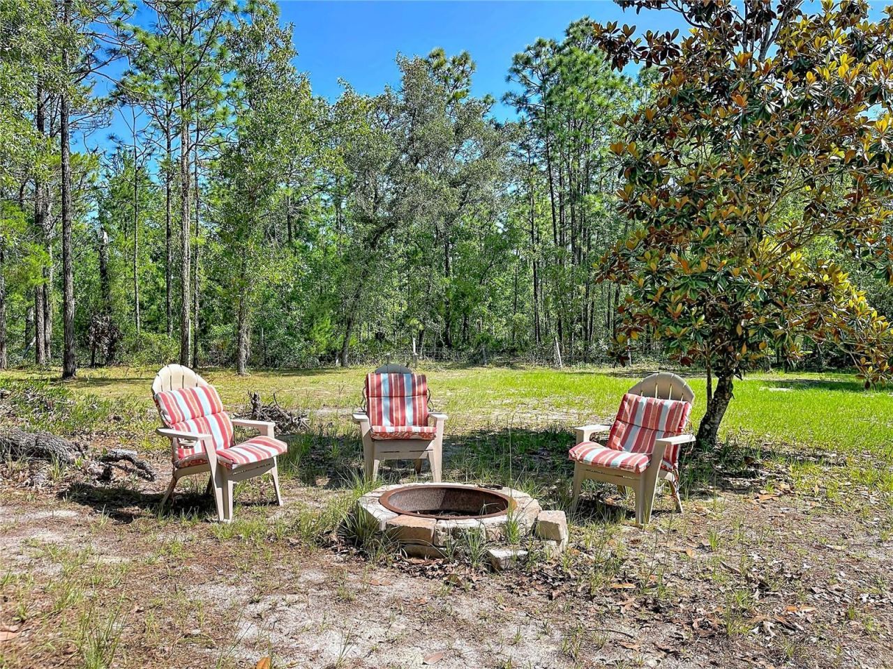 16475 Kids Ave, Weeki Wachee, FL 34614 Photo