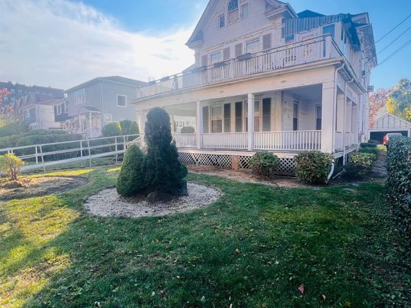 1047 Neilson Street, Far Rockaway, NY 11691