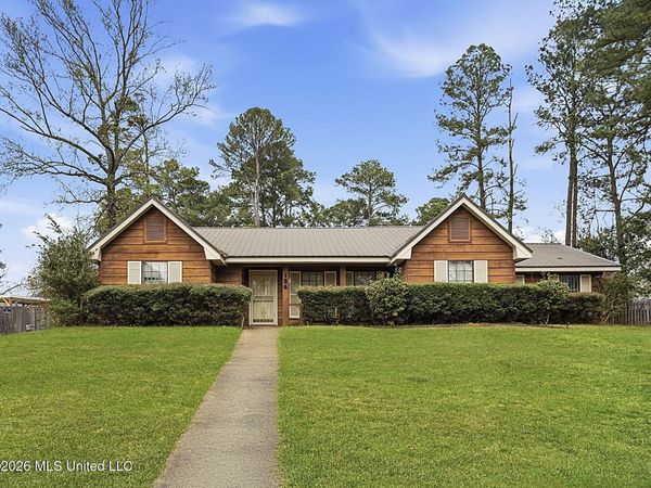 156 Blackmon Road, Jackson, MS 39272
