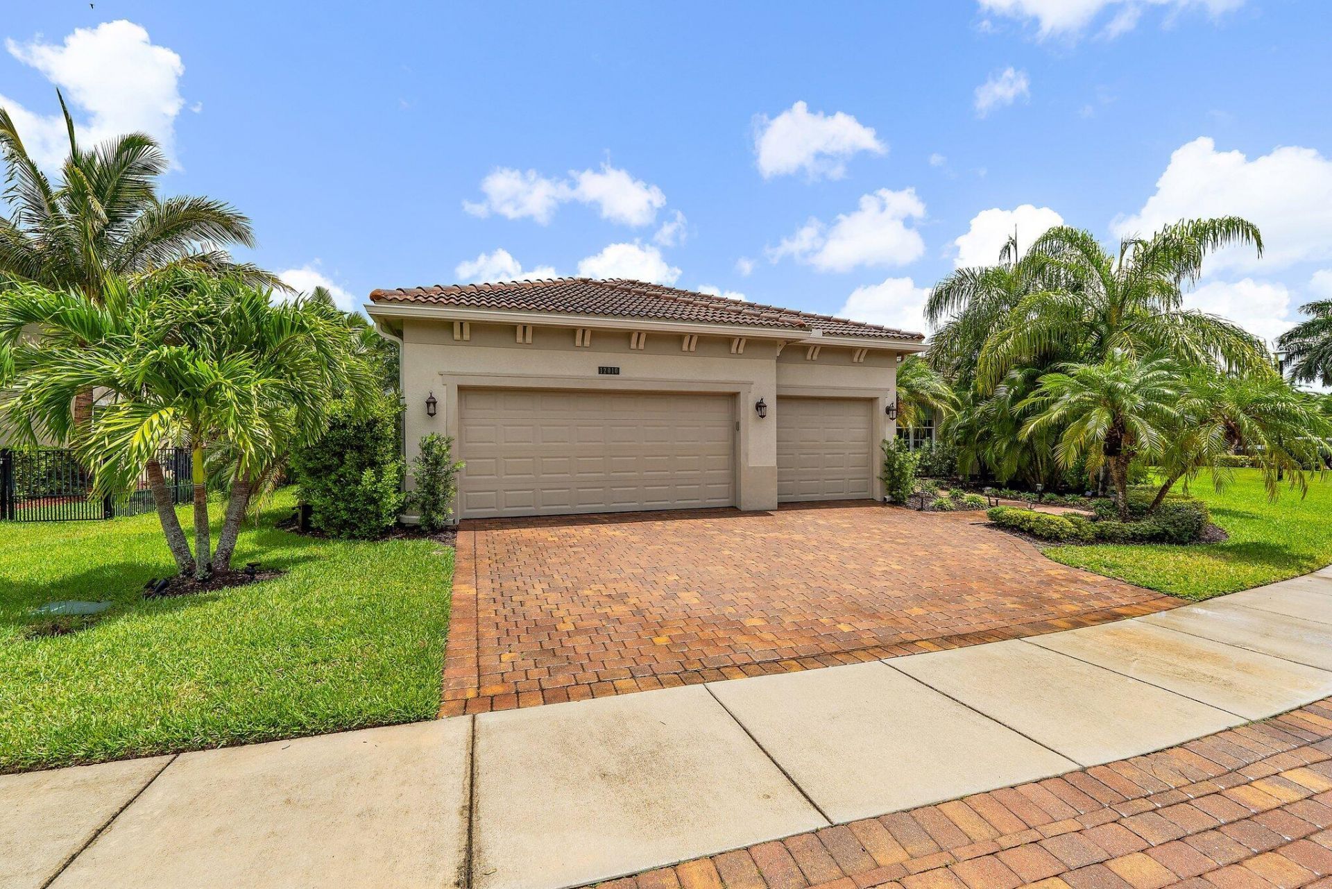 12010 SW Aventino Drive, Port Saint Lucie, FL 34987 Photo