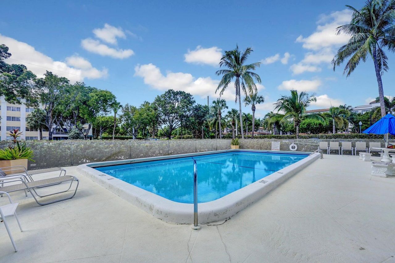 290 W Palmetto Park Road, Unit 411, Boca Raton, FL 33432 Photo