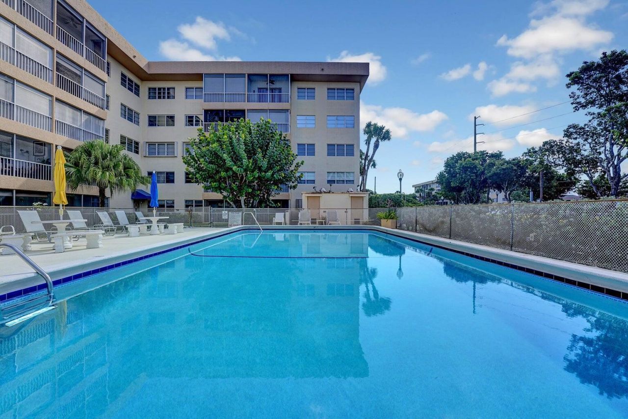 290 W Palmetto Park Road, Unit 411, Boca Raton, FL 33432 Photo