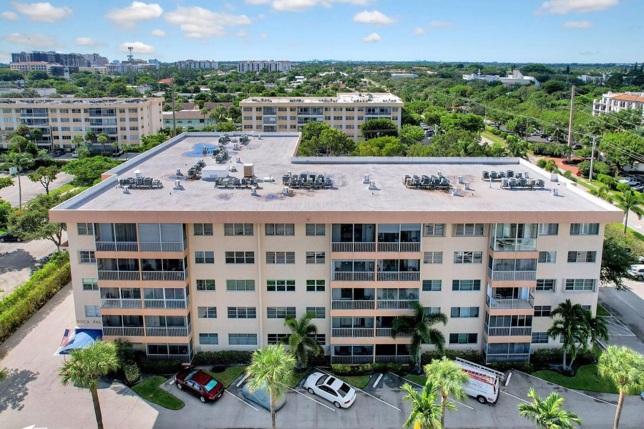 290 W Palmetto Park Road, Unit 411, Boca Raton, FL 33432 Photo