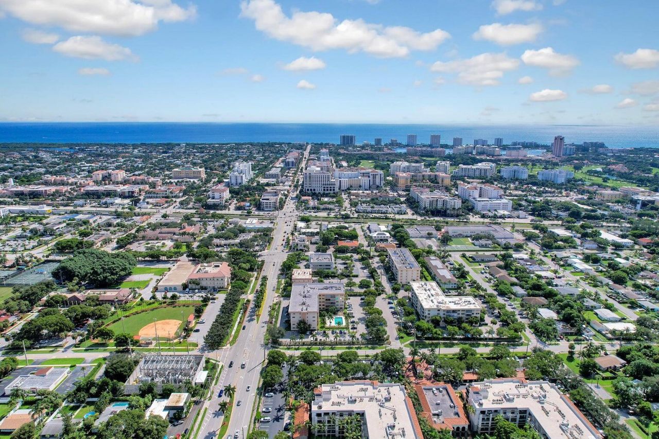 290 W Palmetto Park Road, Unit 411, Boca Raton, FL 33432 Photo