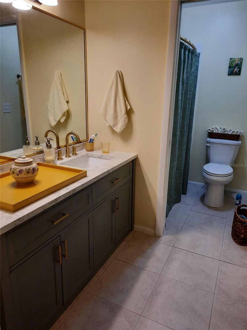 137 Pineneedle Drive, Unit 137, Bradenton, FL 34210 Photo