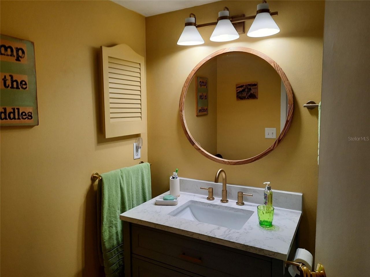 137 Pineneedle Drive, Unit 137, Bradenton, FL 34210 Photo