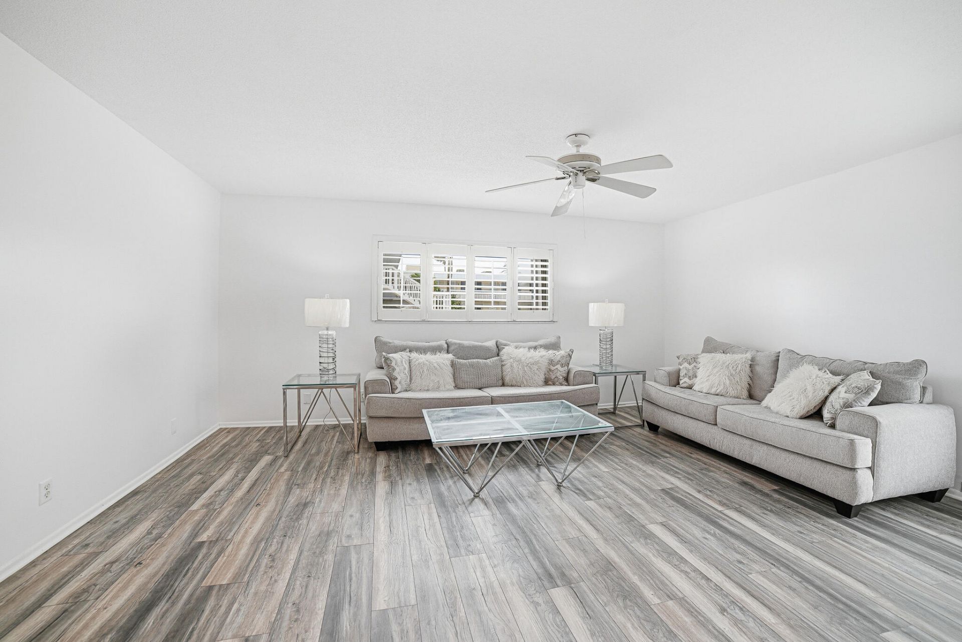 101 Doolen Court, Unit 201, North Palm Beach, FL 33408 Photo