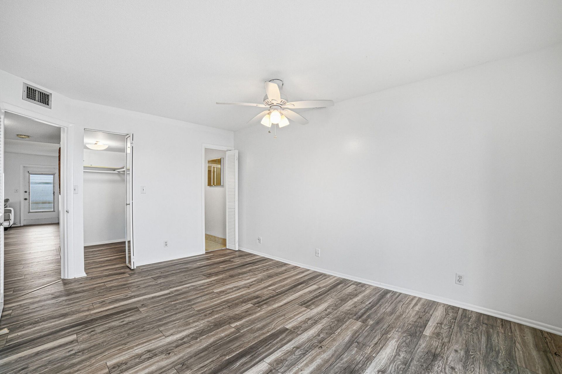 101 Doolen Court, Unit 201, North Palm Beach, FL 33408 Photo