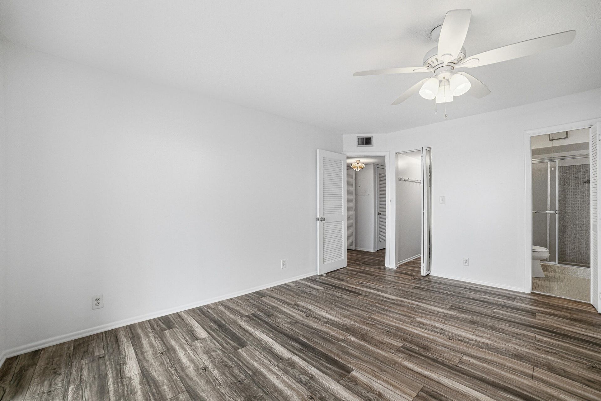 101 Doolen Court, Unit 201, North Palm Beach, FL 33408 Photo