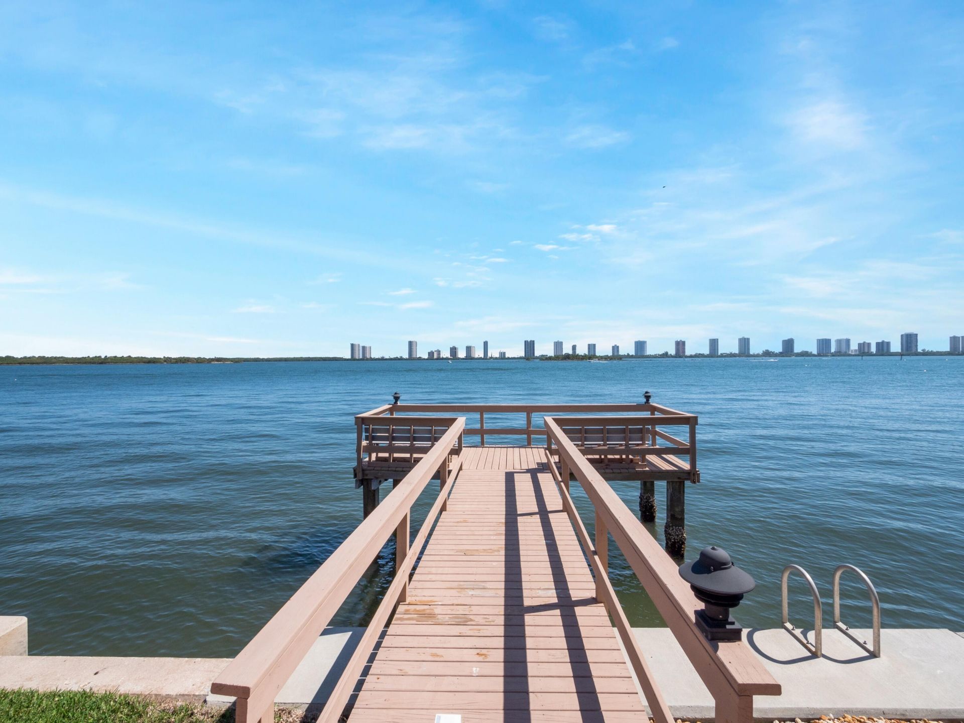 101 Doolen Court, Unit 201, North Palm Beach, FL 33408 Photo