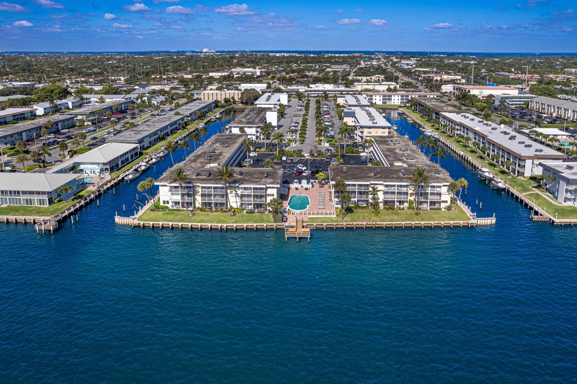 101 Doolen Court, Unit 201, North Palm Beach, FL 33408 Photo