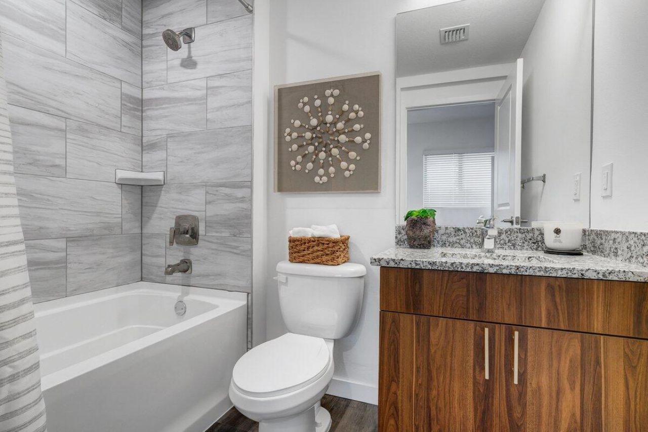 4250 Lakewood Road, Unit 101, Palm Springs, FL 33461 Photo