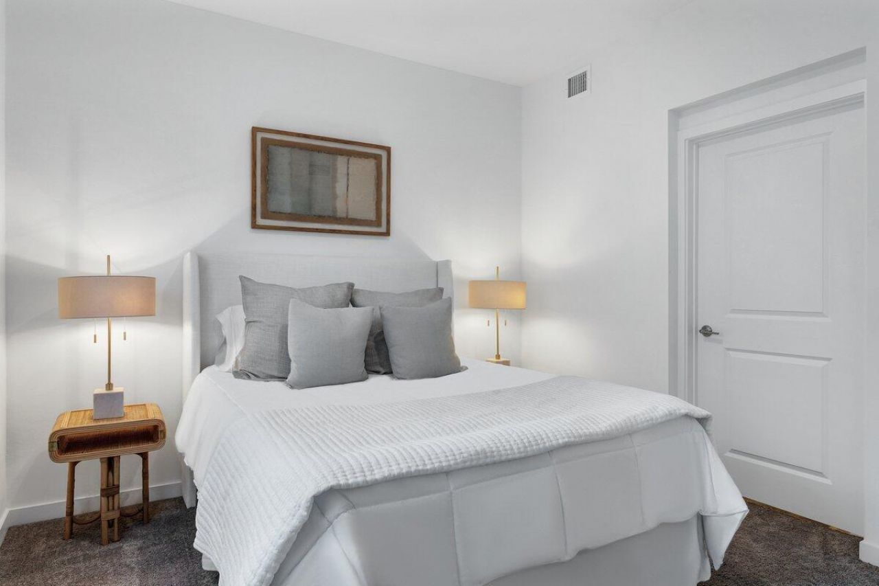 4250 Lakewood Road, Unit 101, Palm Springs, FL 33461 Photo