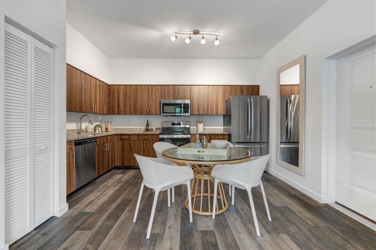 4250 Lakewood Road, Unit 101, Palm Springs, FL 33461 Photo