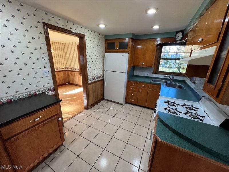 96 Aylesboro Avenue, Boardman, OH 44512 Photo 14